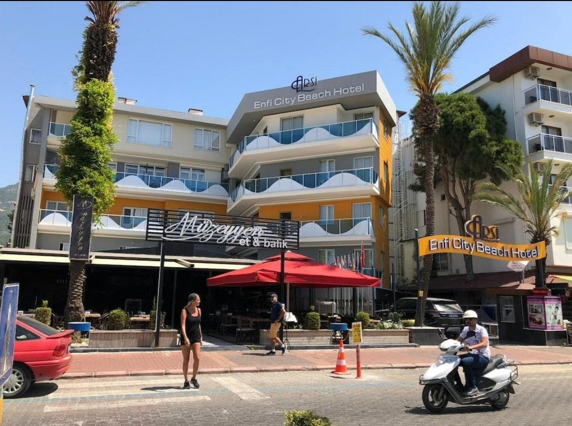 Hotel Arsi Enfi City Beach
