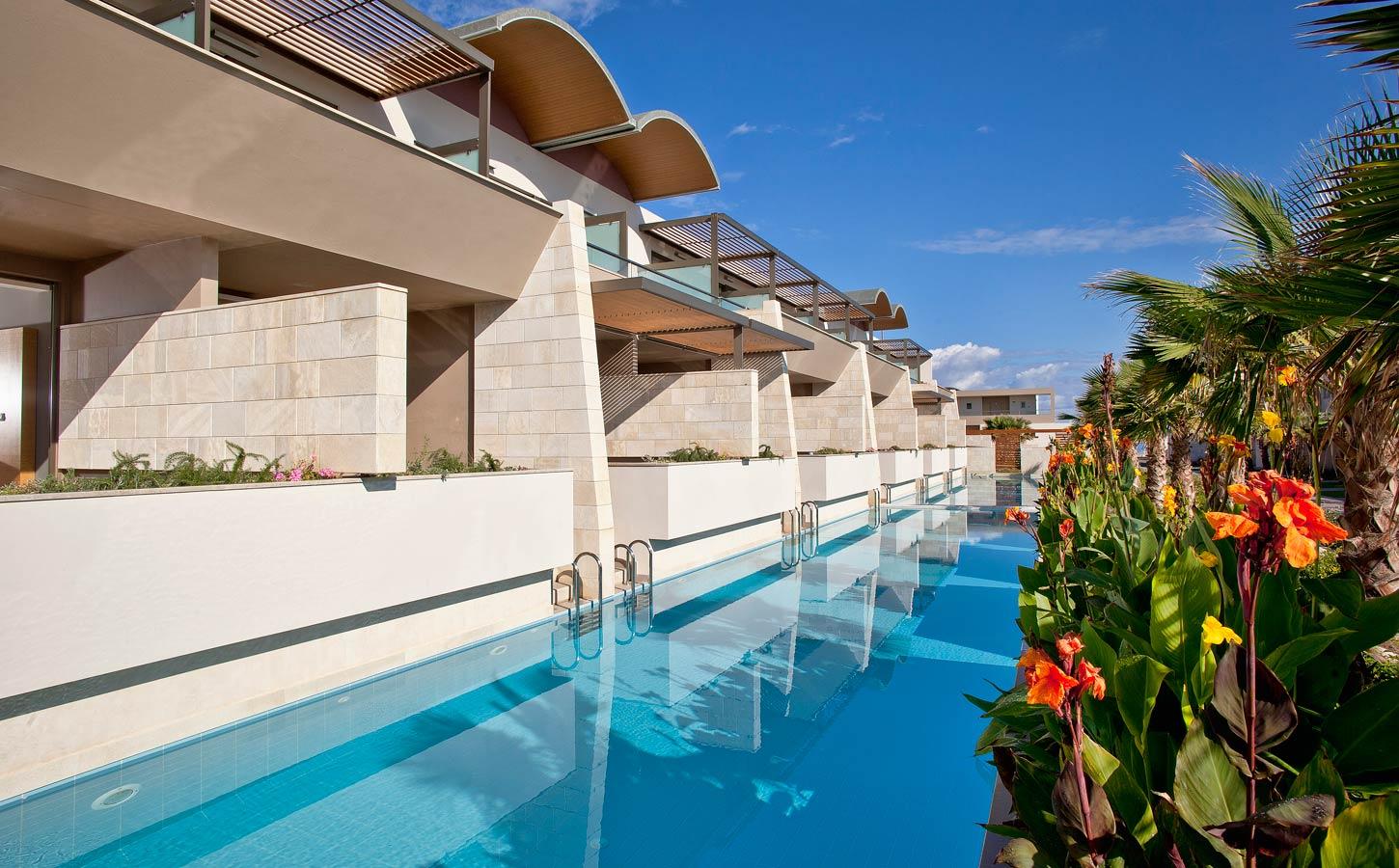 Hotel Avra Imperial Beach Resort & Spa