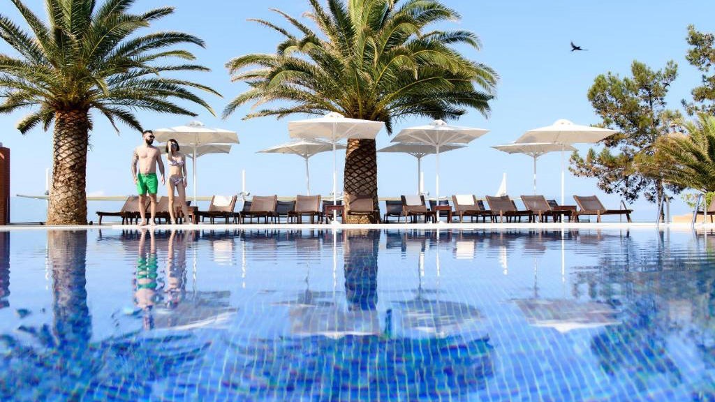 Alexandra Beach Hotel