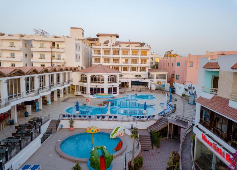 Mina Mark Resort & Spa