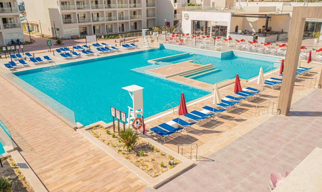 Amarina Abu Soma Resort & Aquapark