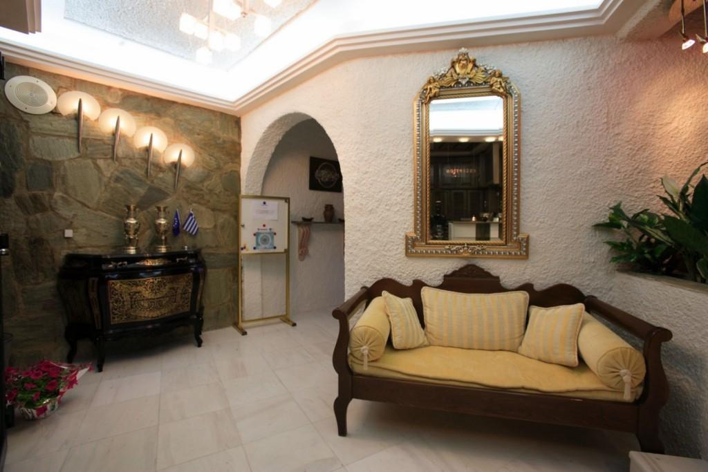 Thymis Home Hotel