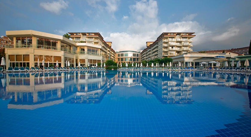 Akra Kemer ex Kemer Barut