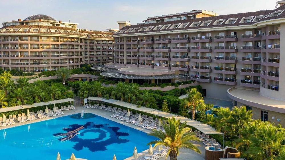 Hotel Sunmelia Beach Resort
