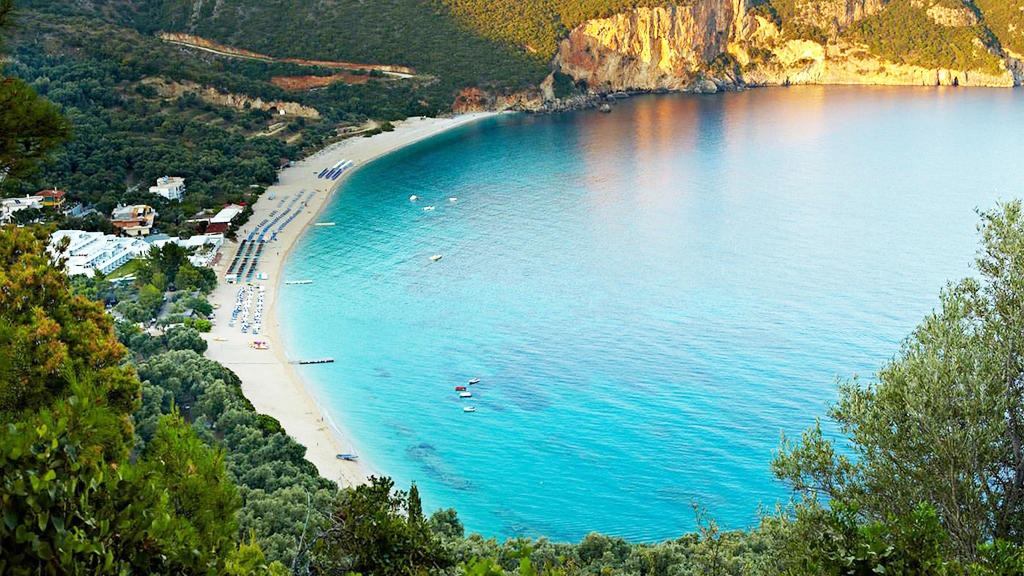 Lichnos Beach Hotel