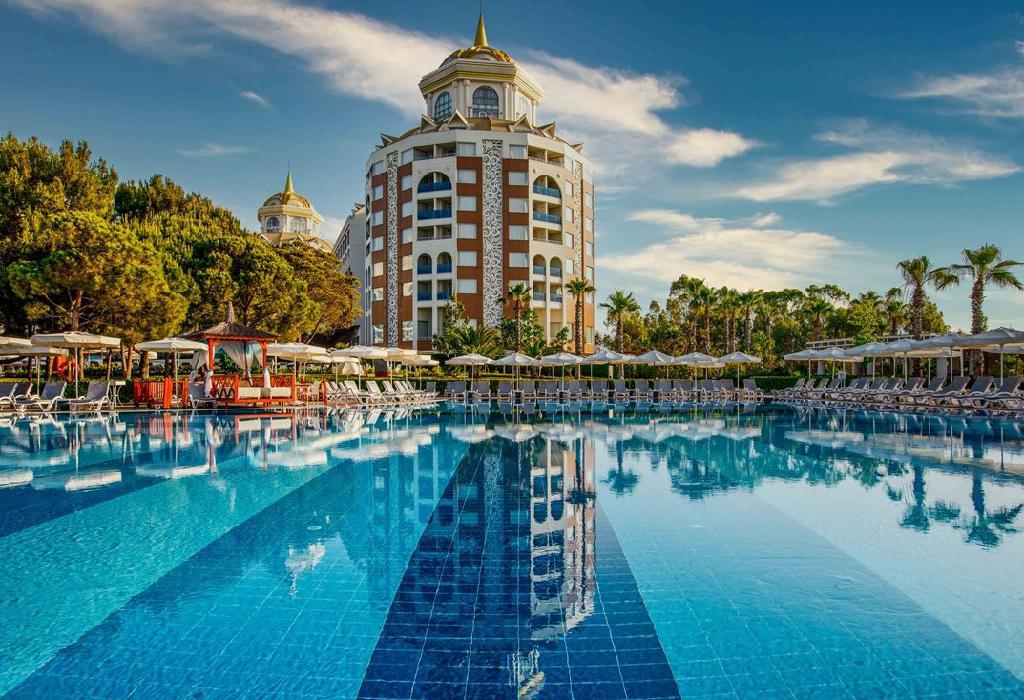Delphin Be Grand Resort
