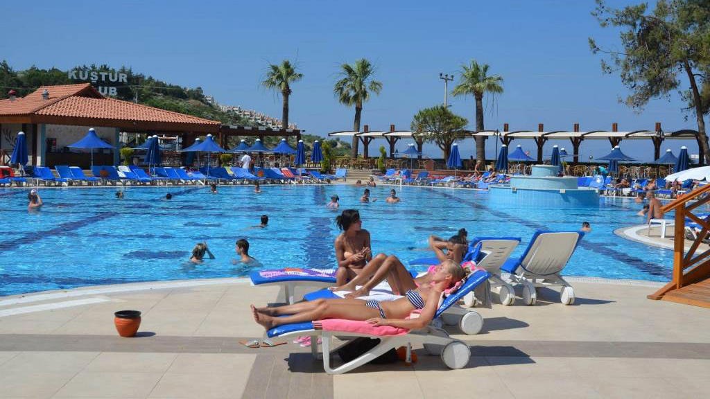 Kustur Club Holiday Village