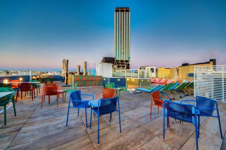 Ikyk Hotel
