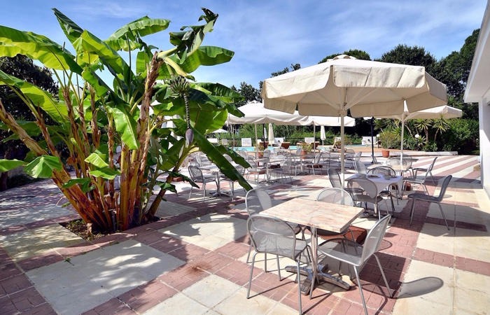 Korali Aparthotel