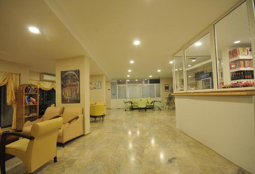 Hotel Amos