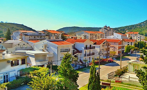 Vila Laplam ex Vila Lana