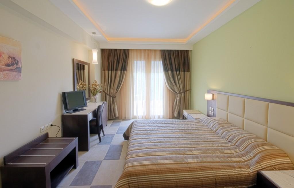 Majestic Hotel & Spa