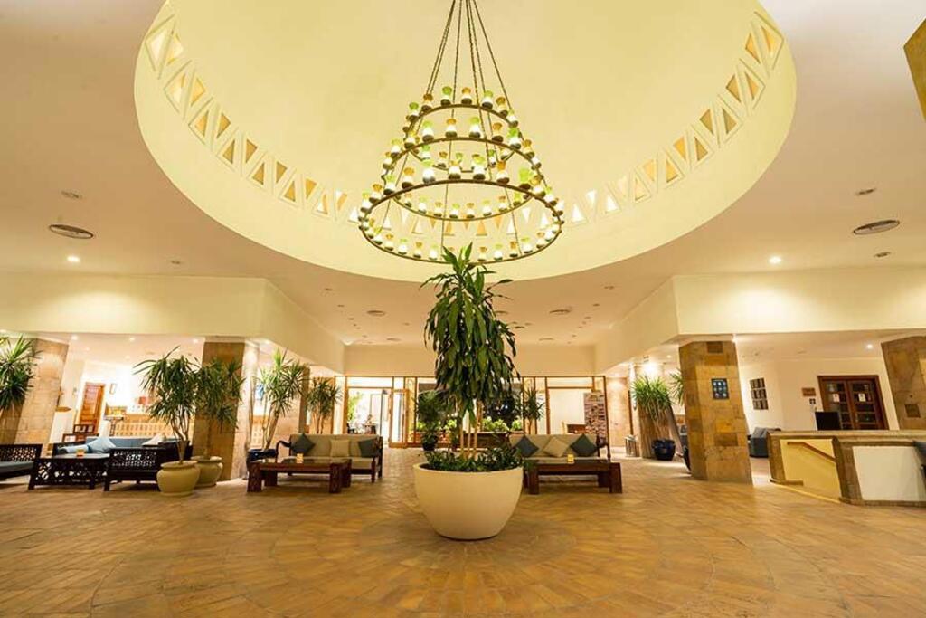 Fort Arabesque Resort Spa & Villas