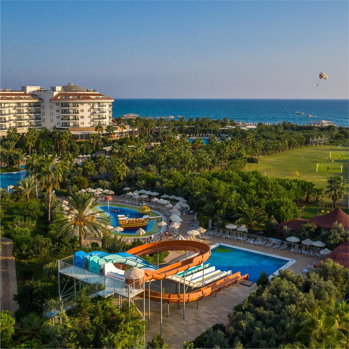 Seaden Sea World Resort and Spa