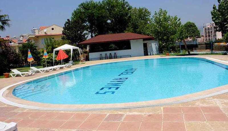 Aymes Hotel