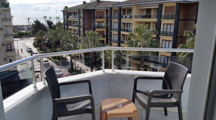 Yaman Life Hotel