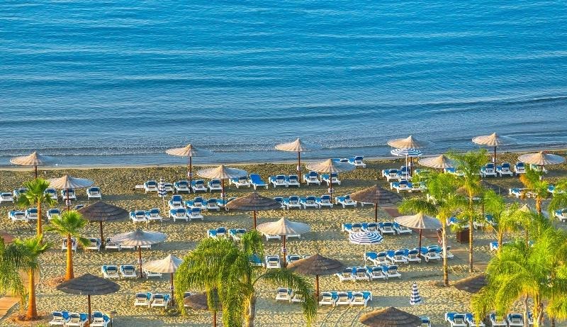 Hotel St. Raphael Resort