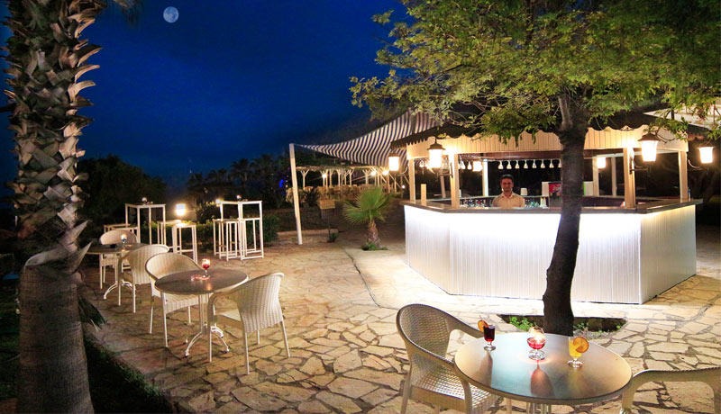 Club Aqua Plaza