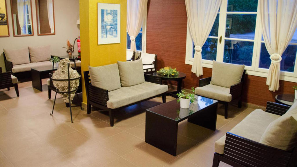 Athos Hotel
