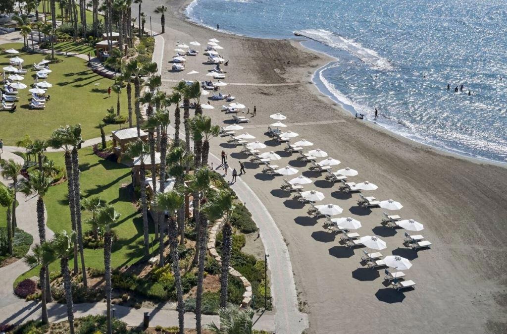 Hotel Parklane Resort & Spa 