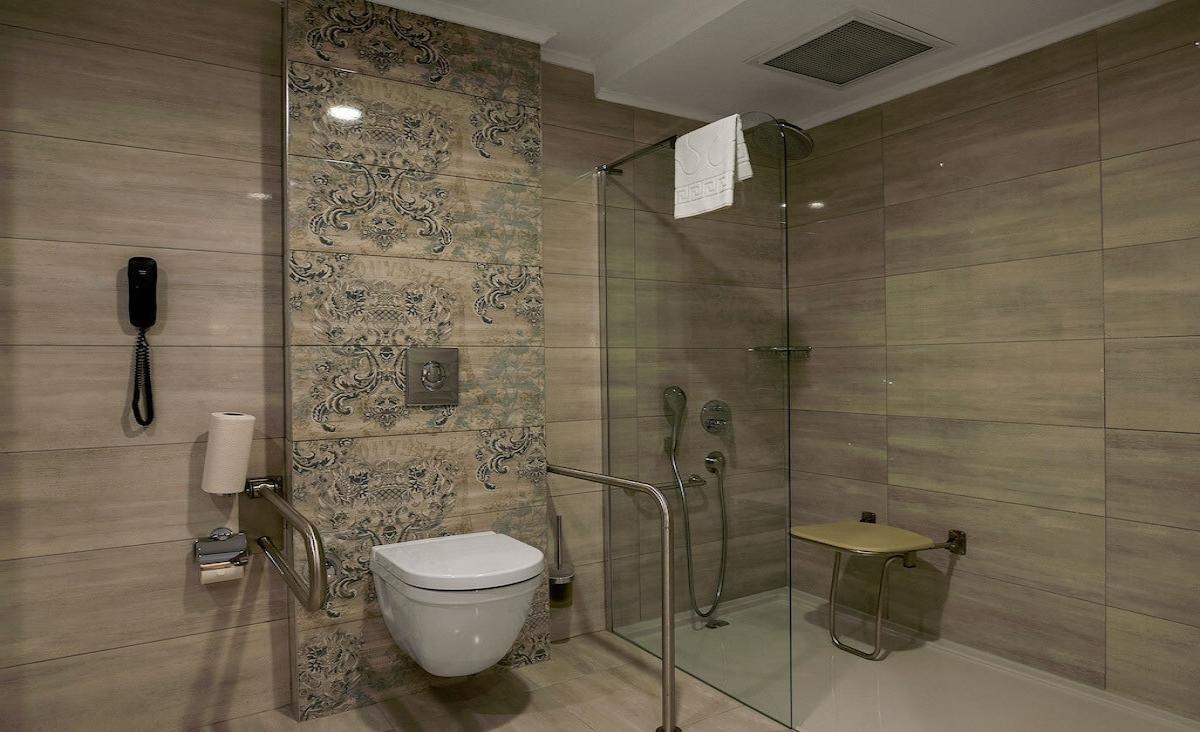 Blue Marlin Deluxe Spa & Resort