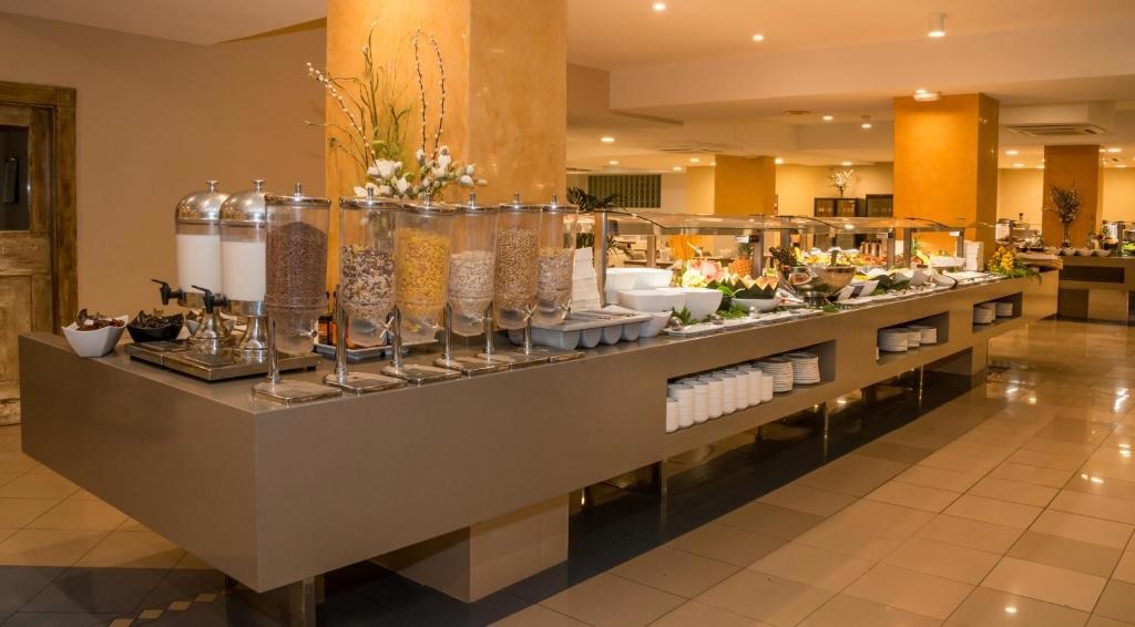 Hotel Hovima Santa Maria