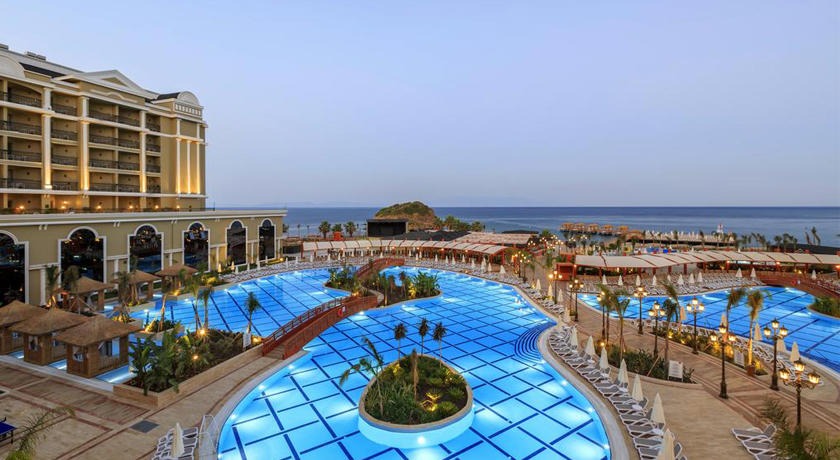 Sunis Efes Royal Palace Resort & Spa