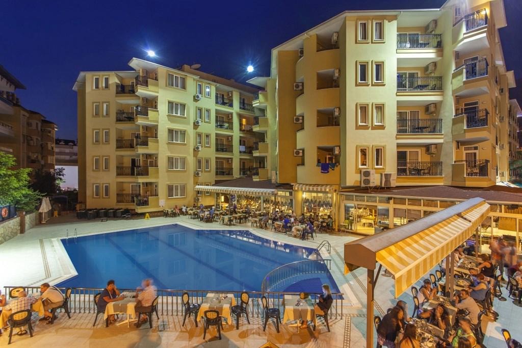 Hotel Kleopatra Royal Palm