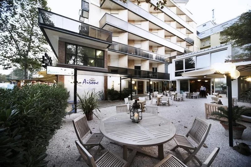 Hotel Airone