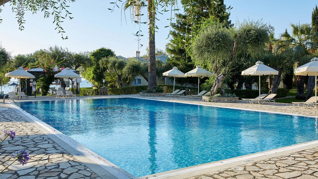 Delfinia Hotel