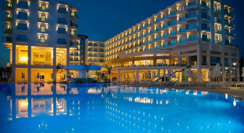 Hotel Nissiblu Beach 