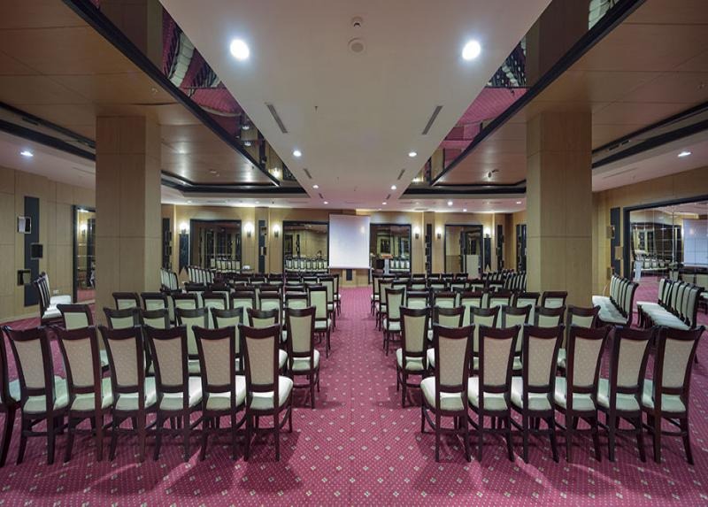 Grand Ring Hotel