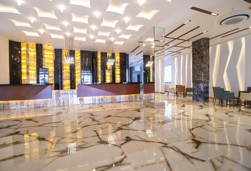 Hotel Grand Kolibri Prestige & Spa