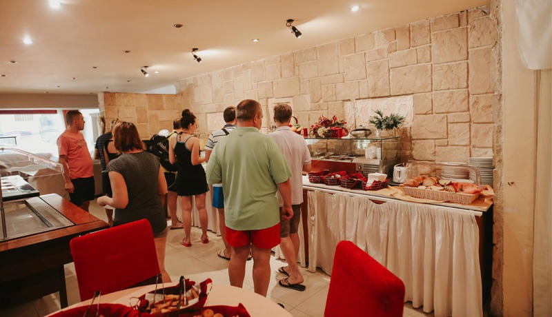 Mantas Hotel